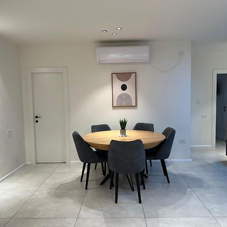 Family Apartment By Israpart Ramat Gan Extérieur photo